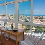 Fantastic Seaviews & Pool, Close To Beach