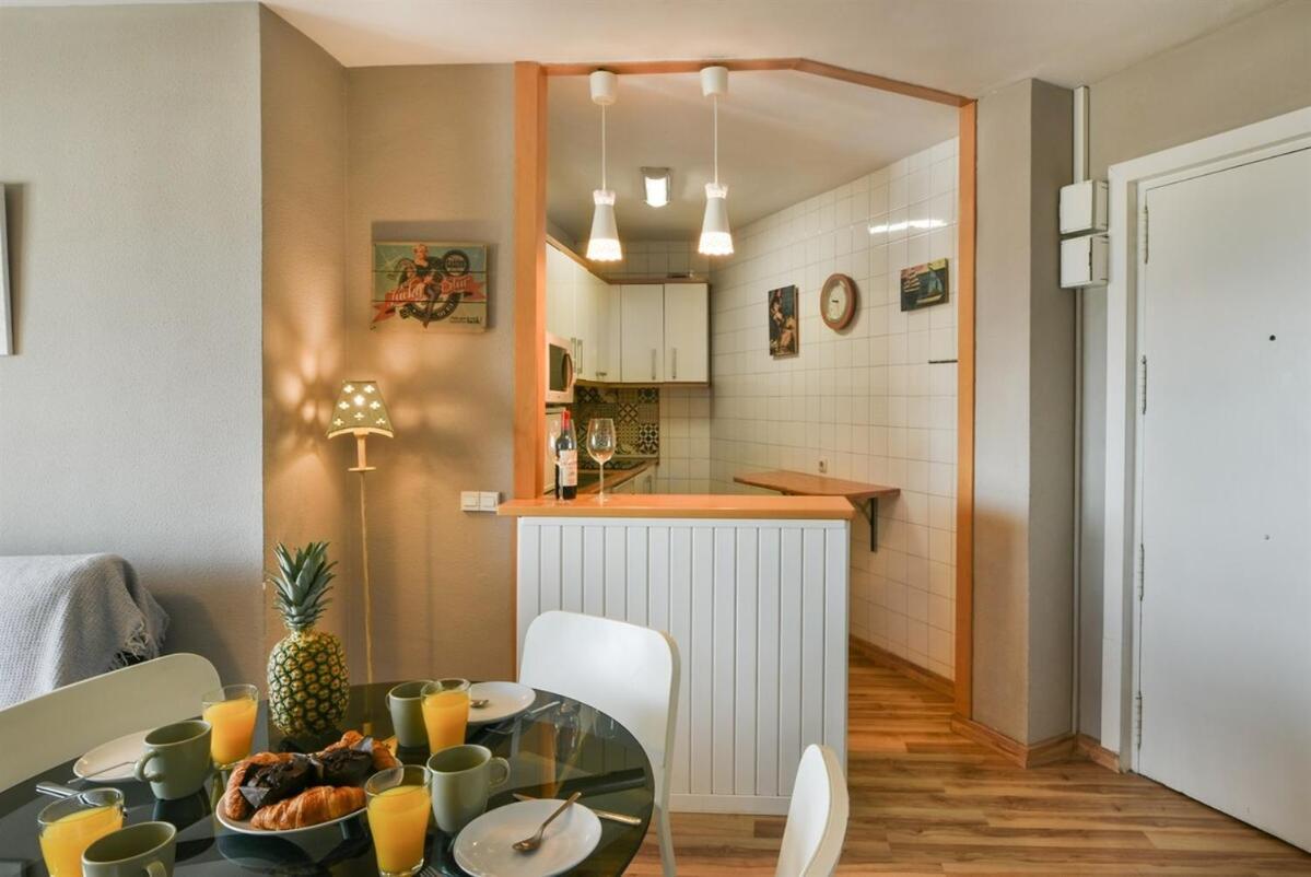 Fantastic Seaviews & Pool, Close To