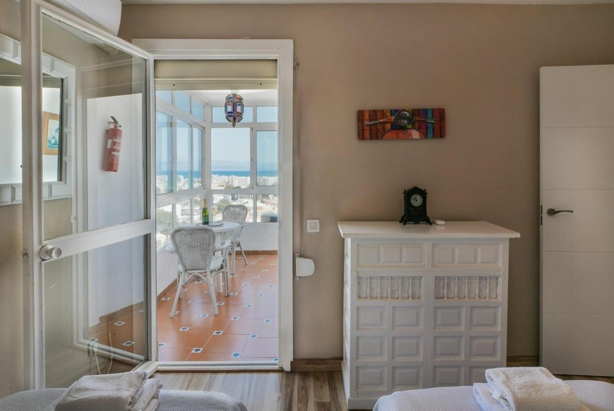 Fantastic Seaviews & Pool, Close To Benalmadena