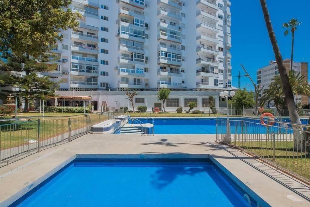 Apartment Fantastic Seaviews & Pool, Close To *